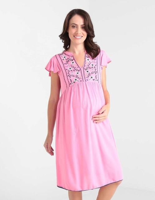 Vestido con bordado cuello redondo