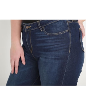 Jeans slim Weekend Plus para mujer