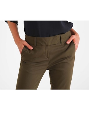 Pantalón Contempo corte skinny con bolsillos