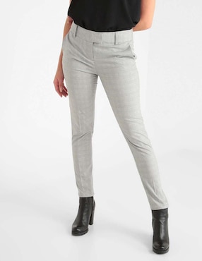 Pantalón Contempo corte recto con bolsillos