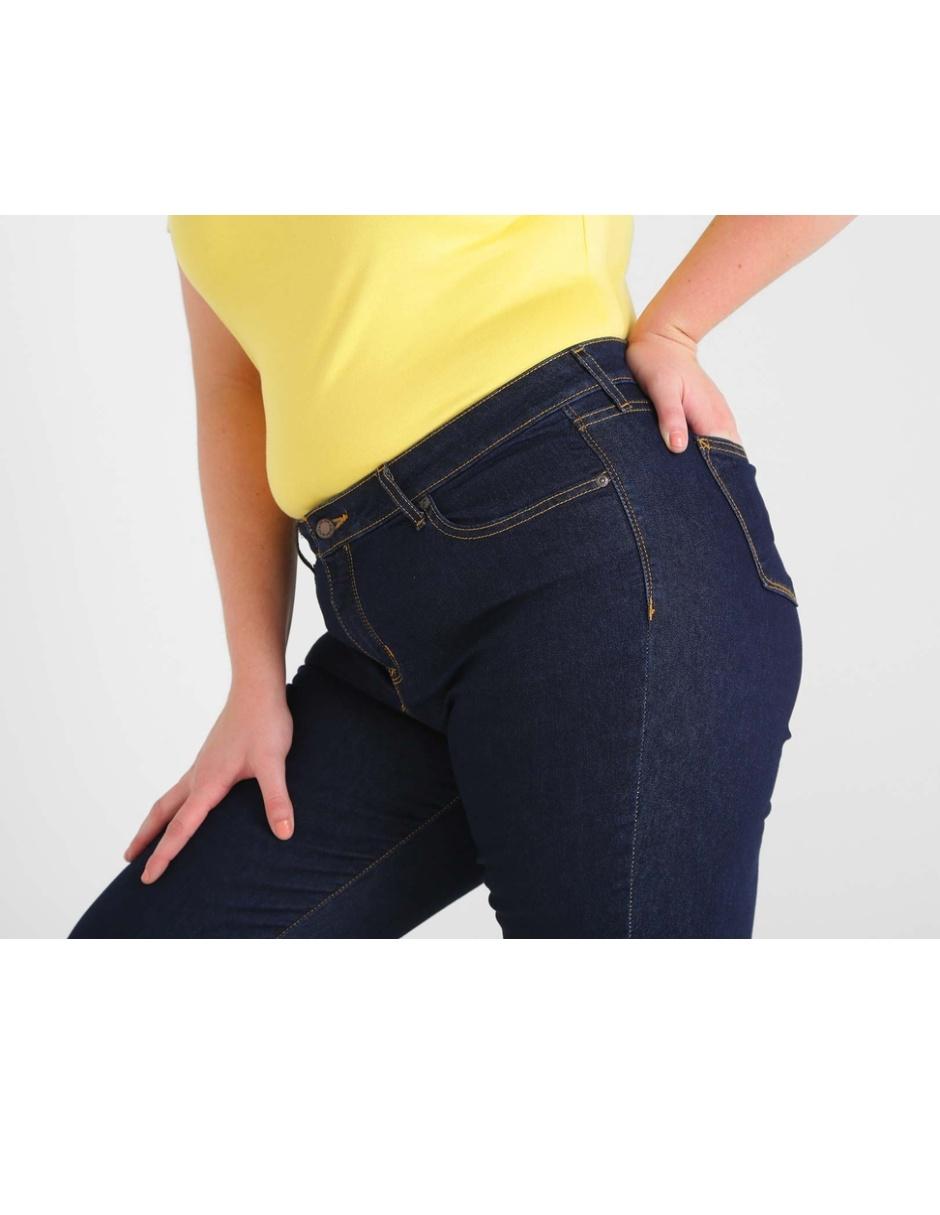 Jeans slim Weekend Plus corte cintura alta para mujer