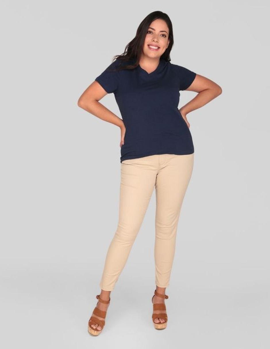 Pantalón corte skinny efecto push up 3