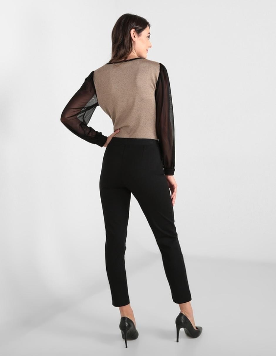 Pantalón con botones