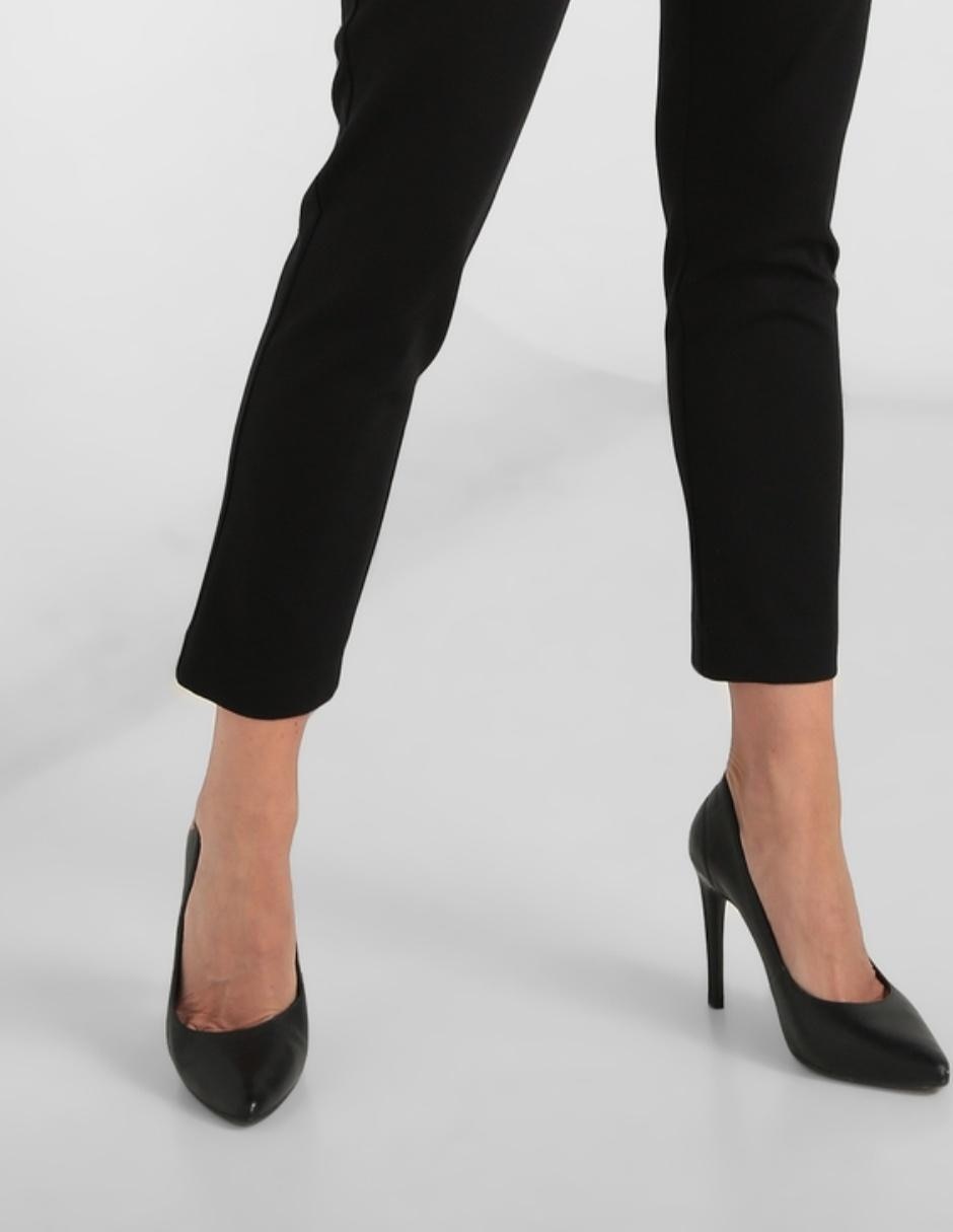 Pantalón con botones